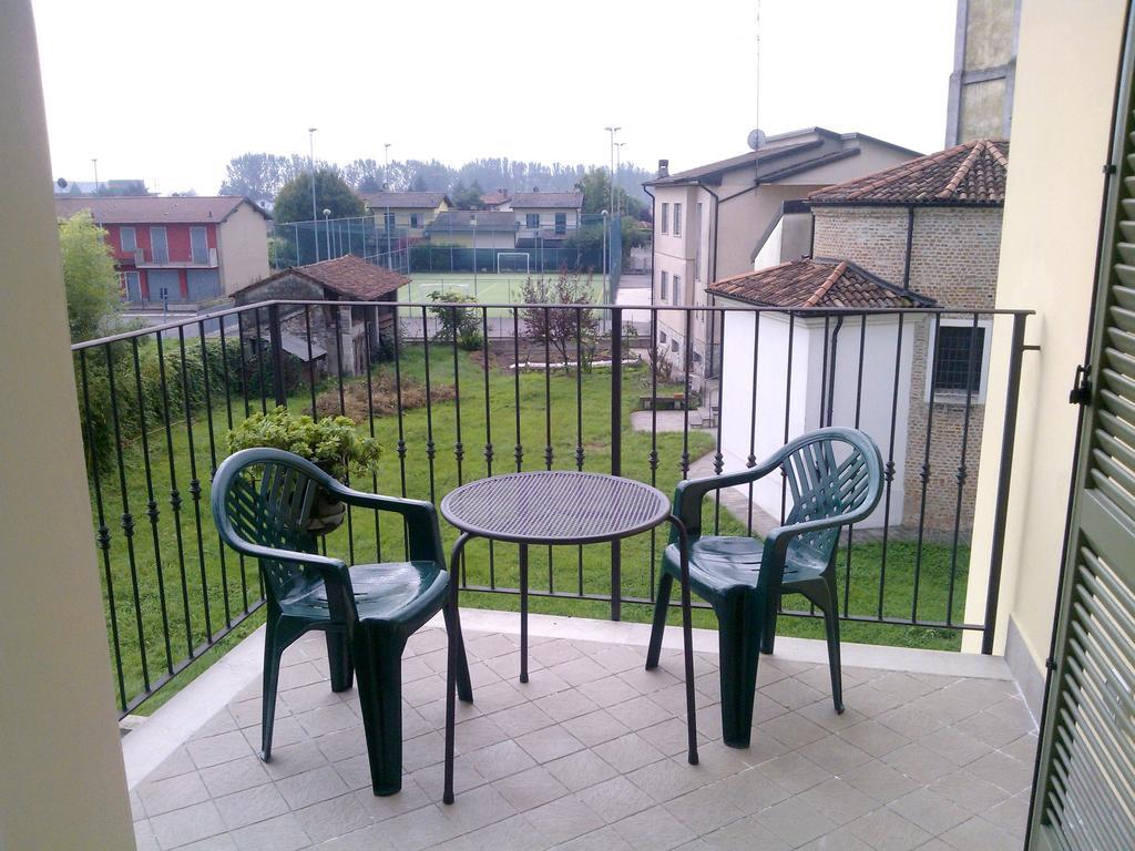 Appartamento Castelgabbiano Castel Gabbiano Camera foto